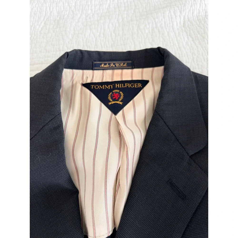 Tommy Hilfiger Mens 3 Button Suit Set Charcoal Grey Made in USA Pleated Cuffed